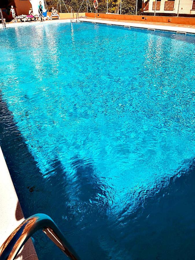 Apartamentos sol y playa Almuñécar Esterno foto